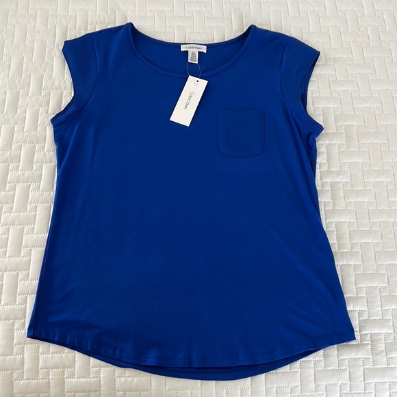 Calvin Klein Tops - Calvin Klein short sleeve top